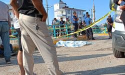 Antalya'da kanala düşen otomobilde hayatını kaybetti