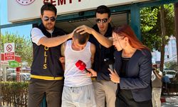 Trafikte tartıştığı kadınlara tabanca doğrultan sürücü tutuklandı