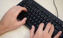 Yapay zeka ile tercih yapan öğrencilere 'dijital kimliğinizi ifşa etmeyin' uyarısı