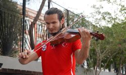 Görme engelli Ragıp Ali hem spor hem müzik kariyerinde kalıcılığı hedefliyor