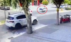 Alanya'da otomobille çarpışan motosikletli yaralandı