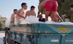 Römorku mobil havuz yapıp, şehir turu attılar