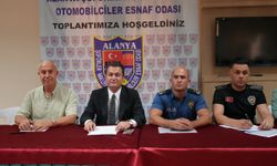 Alanya'da zabıtadan taksilere sivil takip
