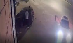 Alkollü ve ehliyetsiz sürücü otomobiliyle ağaca ve iş yerine çarptı