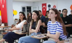 Gençler geleceğe yapay zekayla hazırlanıyor