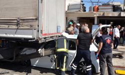Antalya'da kazada baba, anne ve 2 çocuğunun yaralandı
