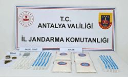 Antalya'da 4 kilo 830 gram kokain ele geçirildi