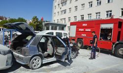 Hastane otoparkında otomobil yandı