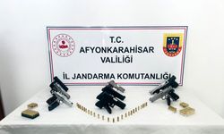 Jandarmadan silah operasyonu