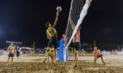 Manavgat'ta Plaj Voleybolu Halk Turnuvası başladı