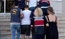 Polisin ‘dur' ihtarına uymayan otomobildeki 3 şüpheli yakalandı