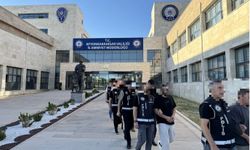Rüşvet operasyonunda 9 tutuklama