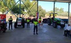 Traktör ve tarım araçları sürücülerine trafik eğitimi