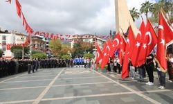 Alanya’da Cumhuriyet coşkusu: 102. Yıl törenle başladı