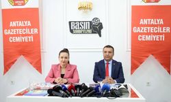 ABB Başkan Vekili Özdemir: Muhittin başkan günden güne kilo veriyor, bağışıklığı düşüyor