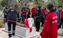 İtfaiyeciler mesai arkadaşlarını andı