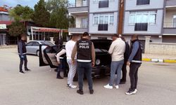Uyuşturucuyla yakalandılar