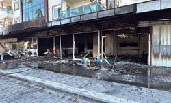 Alanya'da tamirhanede yangın: Motosikletler zarar gördü