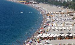 Antalya turizminde yeni 2 rekor: Her 4 turistten 1'i Rus