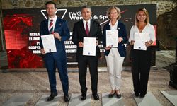 Avrupa Deniz Küreği ve Beach Sprint Şampiyonası Antalya’da başladı