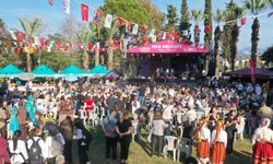 Gazipaşa Çekirdeksiz Nar ve Tropikal Meyve Festivali coşkuyla başladı