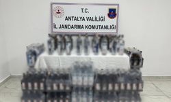 Manavgat’ta kaçak alkol operasyonu: 400 litre sahte içki ele geçirildi