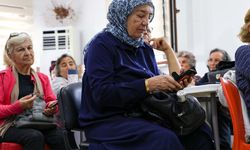 Akıllı telefon kullanımı eğitimine yoğun katılım