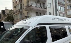 Arkadaşını tuvalette ölü buldu