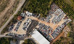 'Hacizli' bagaj kapağı, 3 yıldır yediemin otoparkında bekliyor