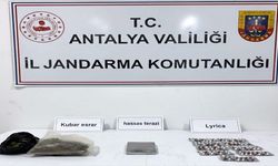 Alanya'da jandarma bir eve baskın yaptı