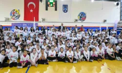 Başkent'te ikinci 'Fabrika Voleybol Okulu' açıldı