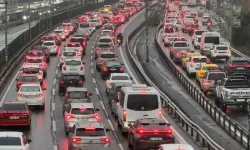 Ekim'de trafiğe kayıtlı taşıtlar azaldı