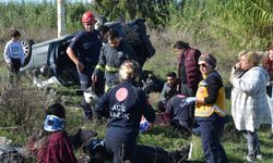 Şarampole yuvarlanan otomobildeki anne, baba ile çocukları yaralandı