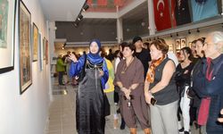 Antalya'da genç sanatçılardan baskı sergisi