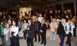 Antalya'da sıcağa dönen renkler sergisi