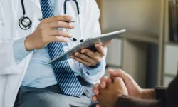 Hastanelerde enfeksiyon kontrolüne yeni düzenleme... Yetkiler yeniden belirlendi