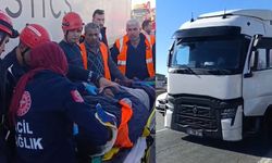 Alanya Antalya D400 karayolunda kaza: TIR'ın altında kaldı