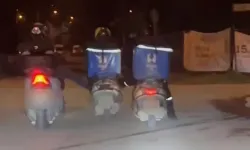 Yolda kalan kuryeye meslektaşlarından destek