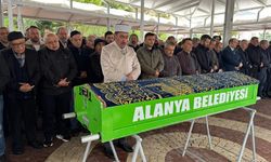 Alanya'da Yenialp, son yolculuğuna uğurlandı