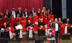 Antalyalı türkülerle ısındı