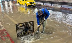 Başkan Vekili Özdemir: Tüm ekiplerimizle sahadayız