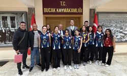 'Filenin küçük sultanları' Kaymakam Kuruca'yı ziyaret etti