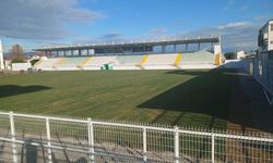 İlk yarı bitti, stadyumda çalışmalar bitmedi