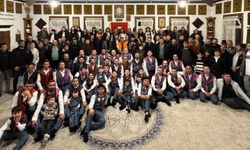 Yaren Gecesi düzenleyip, ilçe kültürünü yaşatıyorlar