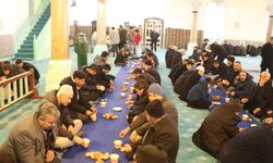 Yeni yılın ilk gününde camide buluştular