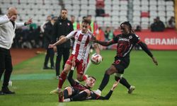 Hesap.com Antalyaspor, Gençlerbirliği'ni 2-1 yendi
