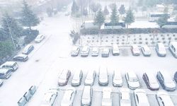 Burdur'da yeni yılın ilk gününde kar yağışı etkili oldu