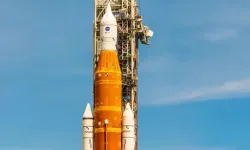 Türkiye'nin ilk astronotu Alper Gezeravcı: Artemis II ile Ay'a insanlı dönüş başlıyor