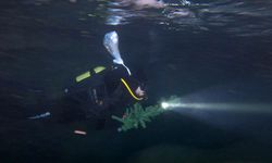 Yeni yılı su altı mağarasında karşıladılar