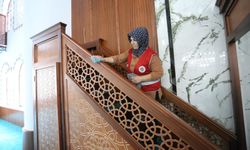 Kepez'de camiler ramazana hazırlandı